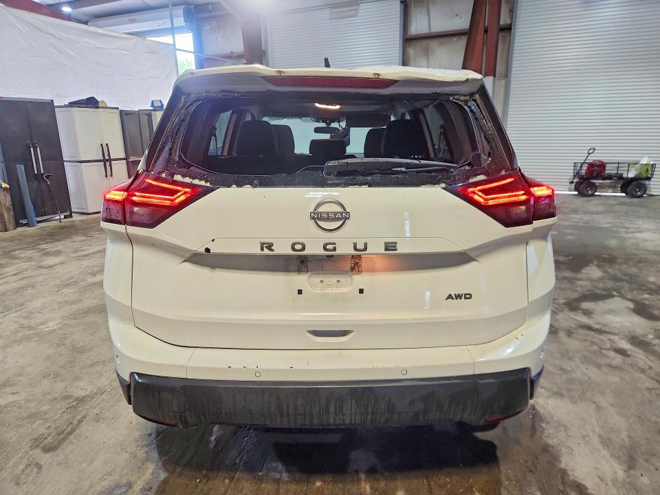 Photo 6 from auction – 2024 NISSAN ROGUE with VIN 5N1BT3AB8RC692405