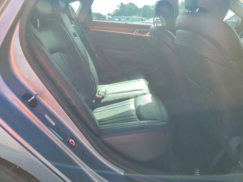 Photo 10 from auction – 2015 HYUNDAI GENESIS with VIN KMHGN4JE5FU080443
