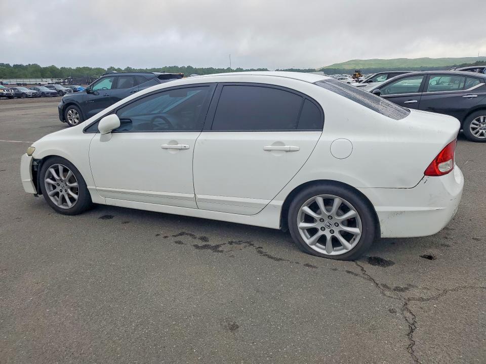 Photo 2 from auction – 2011 HONDA CIVIC with VIN 2HGFA1F50BH306499