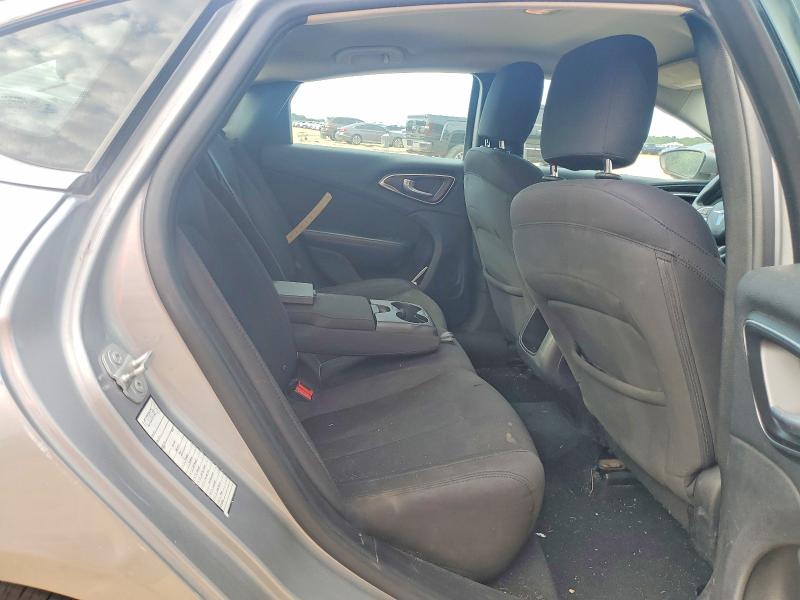 صورة رقم 10 من المزاد - 2015 CHRYSLER 200 مع VIN 1C3CCCAB9FN723108
