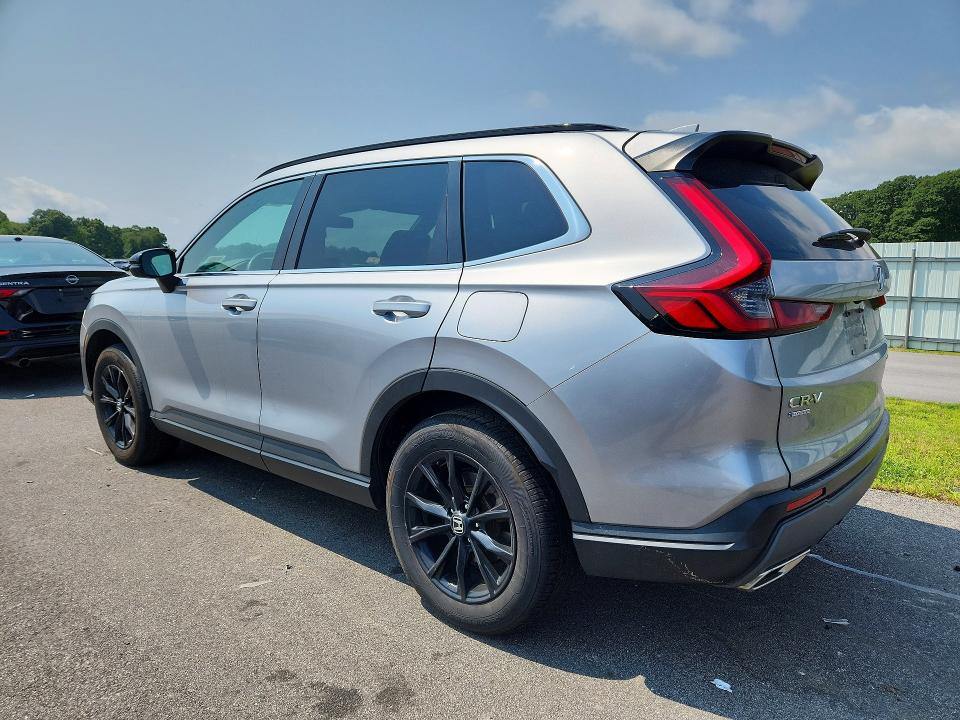Photo 2 from auction – 2023 HONDA CR-V with VIN 7FARS6H50PE032516