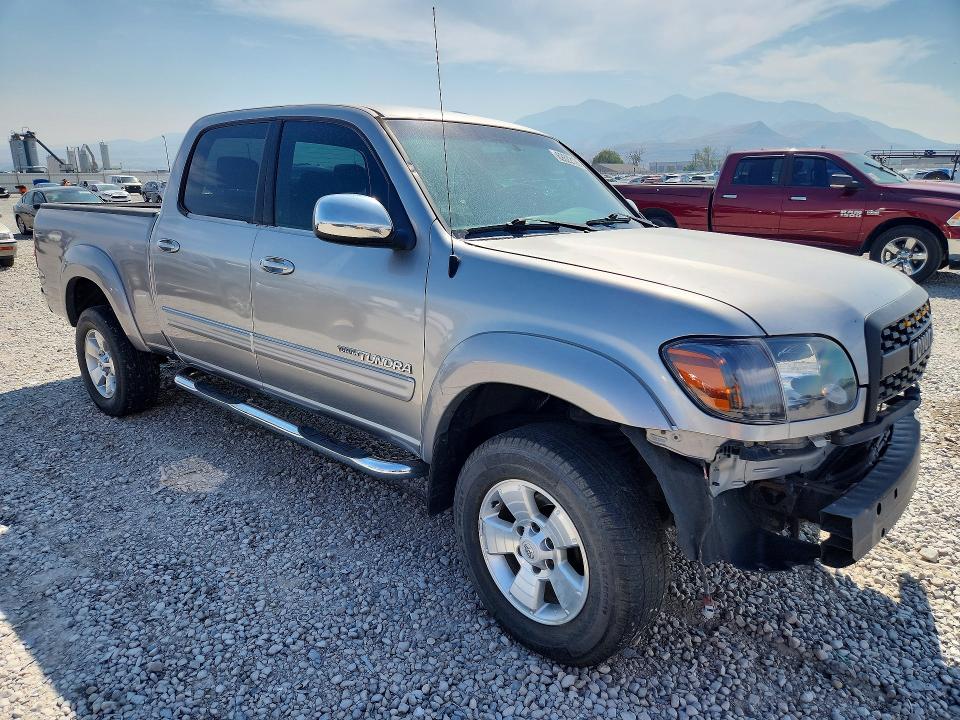 Photo 4 from auction – 2005 TOYOTA TUNDRA with VIN 5TBDT44115S495664