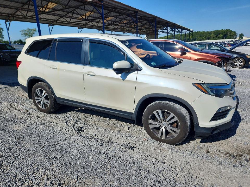 Photo 4 from auction – 2016 HONDA PILOT with VIN 5FNYF6H79GB051823
