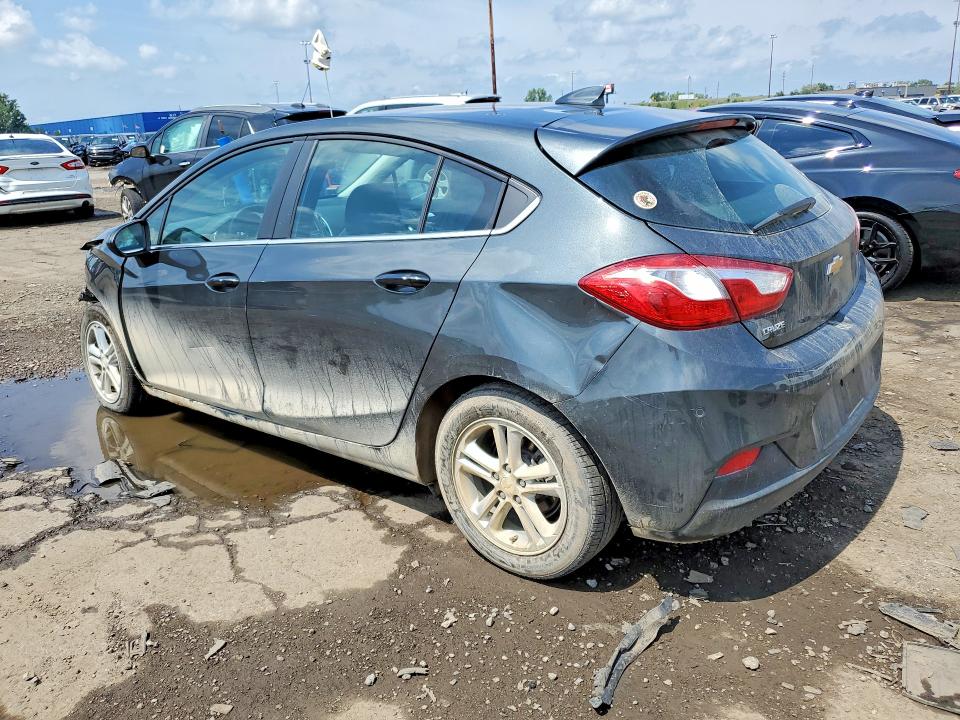 Photo 2 from auction – 2017 CHEVROLET CRUZE with VIN 3G1BE6SM6HS589307