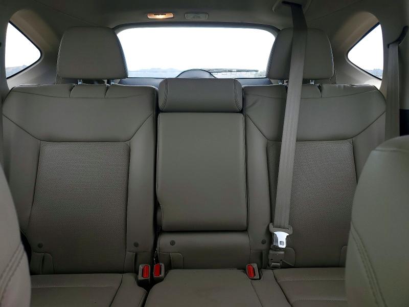 Photo 10 from auction – 2016 HONDA CR-V with VIN 2HKRM3H77GH557919