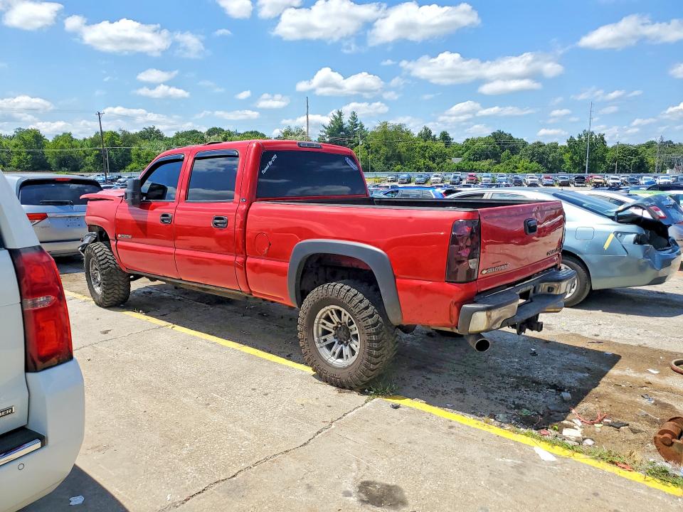 Photo 2 from auction – 2004 CHEVROLET SILVERADO with VIN 1GCHK23U84F113981