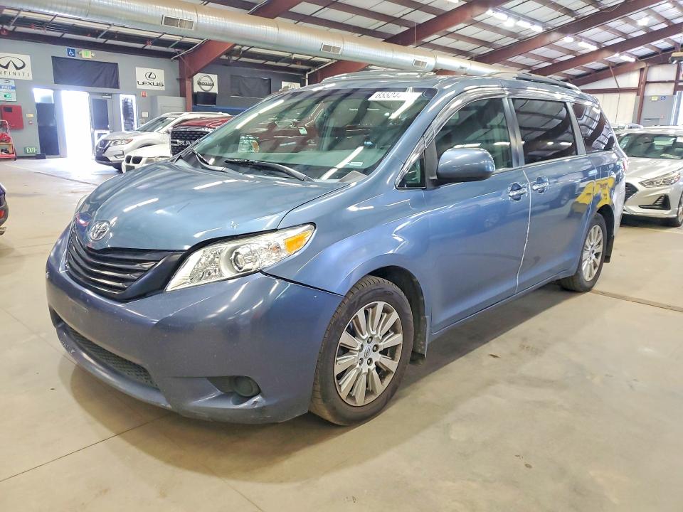 TOYOTA SIENNA 2015 with VIN 5TDDK3DC6FS110817 - Photo from auction