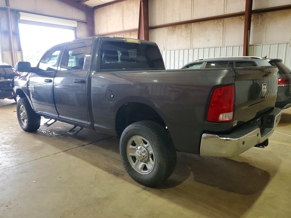 Снимка 2 от търг – 2018 RAM 2500 с VIN 3C6UR5CJ0JG300957