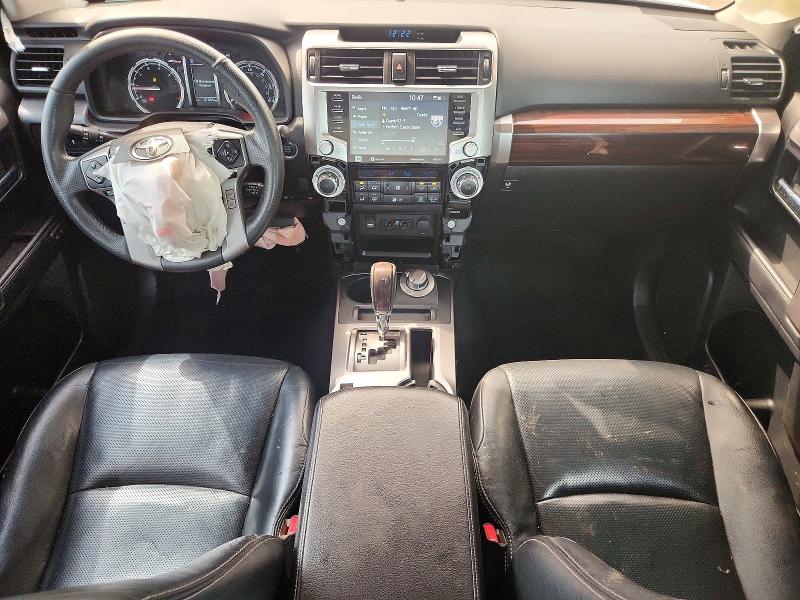Photo 8 from auction – 2020 TOYOTA 4RUNNER with VIN JTEBU5JR8L5824953