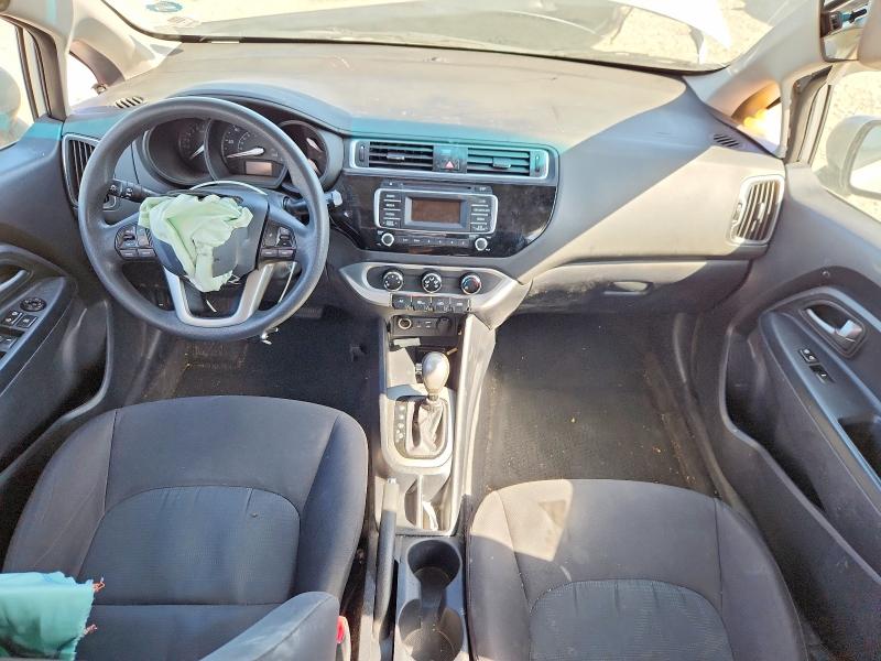 Photo 8 from auction – 2017 KIA RIO with VIN KNADM4A38H6021531