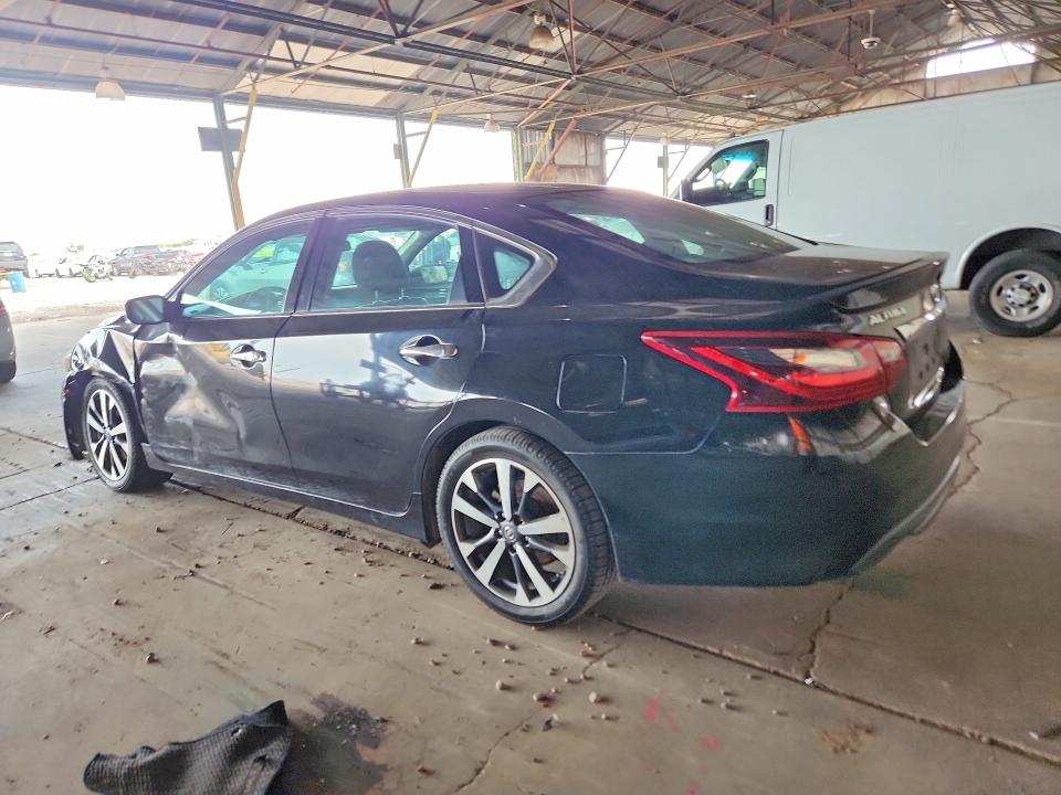Photo 2 from auction – 2017 NISSAN ALTIMA with VIN 1N4BL3AP0HC182490