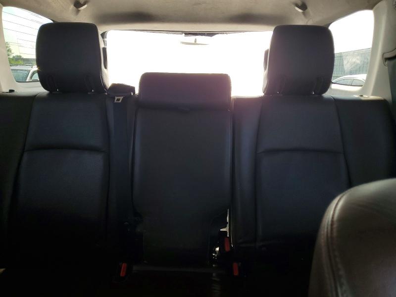Photo 10 from auction – 2014 TOYOTA 4RUNNER with VIN JTEBU5JR3E5184315
