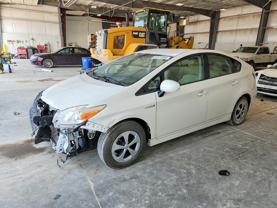 TOYOTA PRIUS 2013 مع رقم تعريف المركبة JTDKN3DU4D0340976 - صورة من المزاد