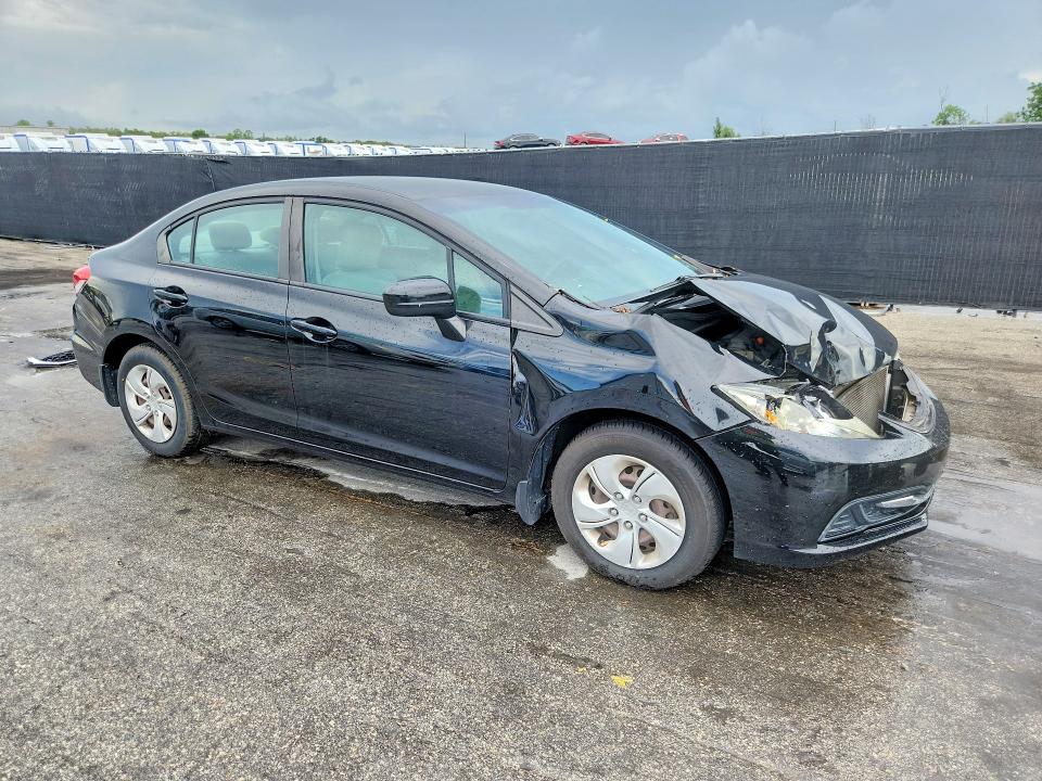 Photo 4 from auction – 2015 HONDA CIVIC with VIN 2HGFB2F57FH508510