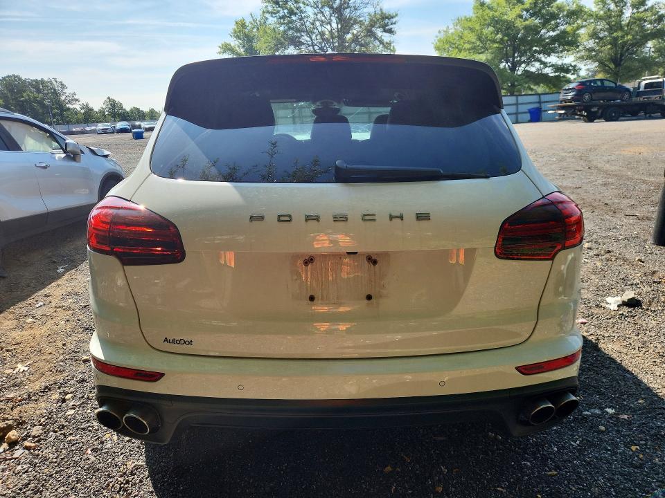 Photo 6 from auction – 2018 PORSCHE CAYENNE with VIN WP1AE2A28JLA71463