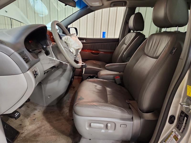 Photo 7 from auction – 2010 TOYOTA SIENNA with VIN 5TDYK4CC1AS327046