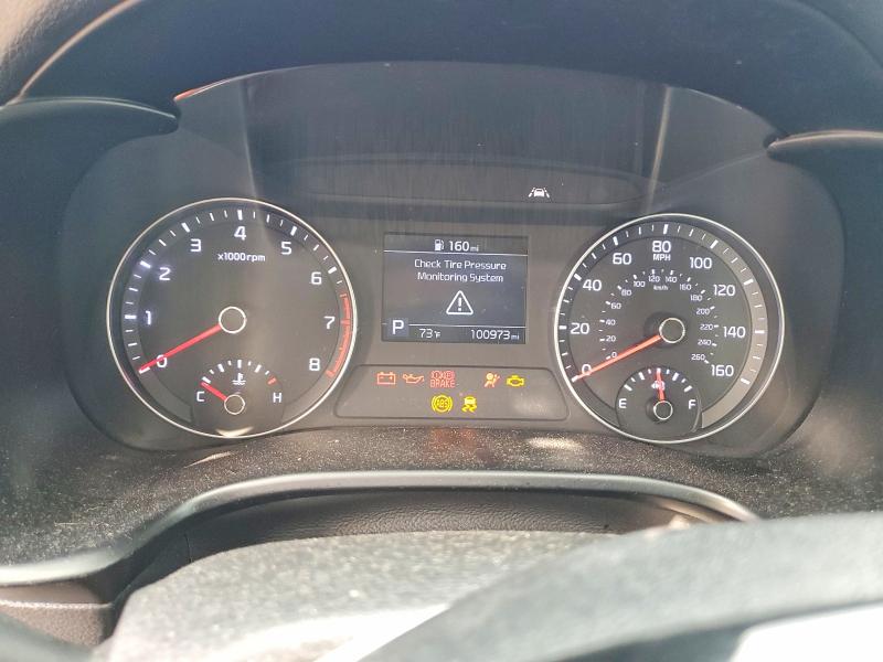 Foto 9 de la subasta – 2019 KIA FORTE con VIN 3KPF34AD8KE078479