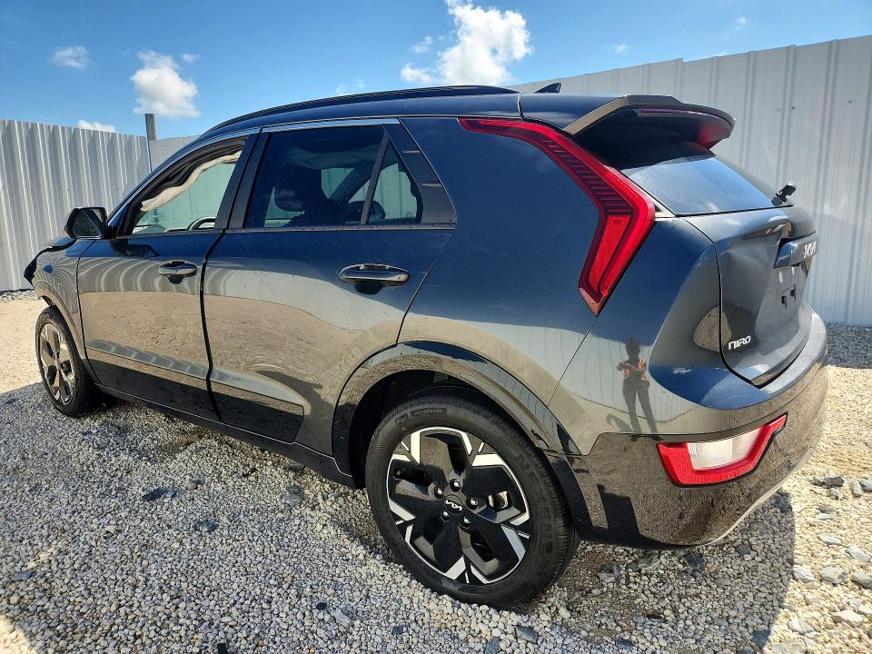 Photo 2 from auction – 2024 KIA NIRO with VIN KNDCR3L15R5123320