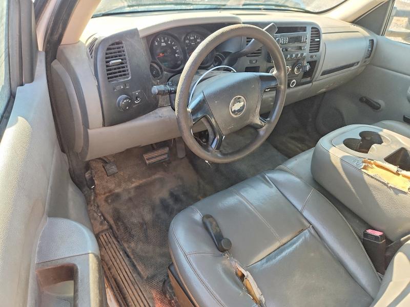 Photo 8 from auction – 2007 CHEVROLET SILVERADO with VIN 1GCEC14X17Z632229