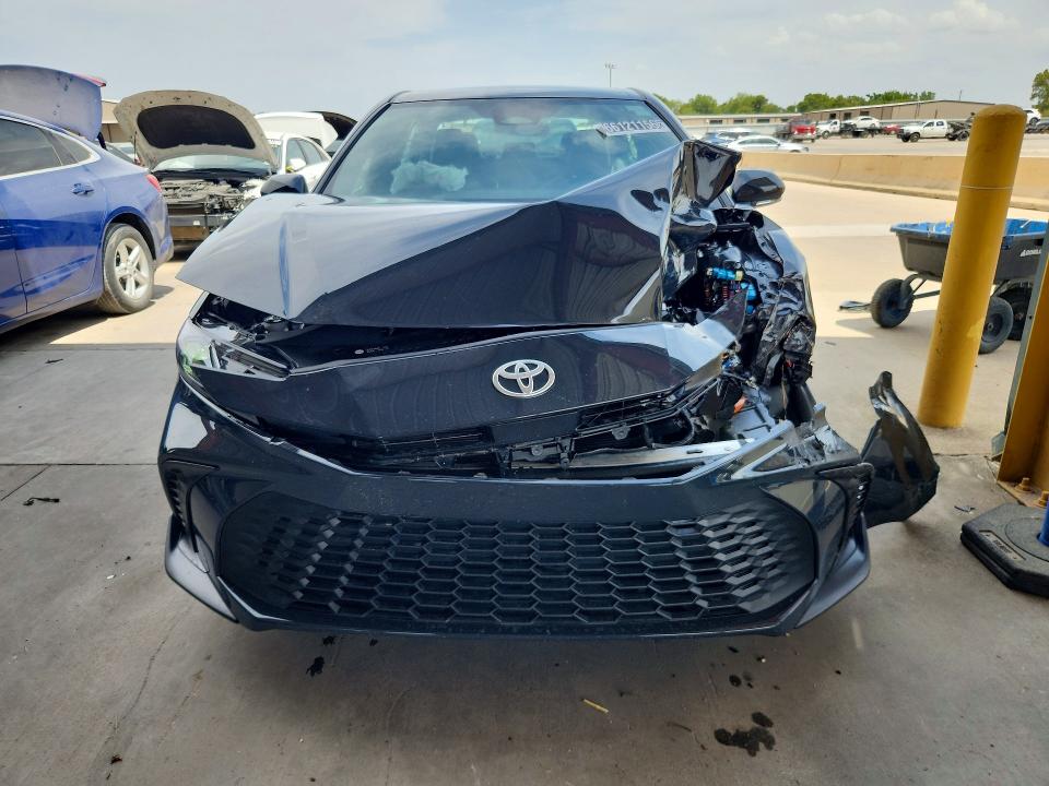 Photo 5 from auction – 2026 TOYOTA CAMRY with VIN 4T1DAACK4TU312364