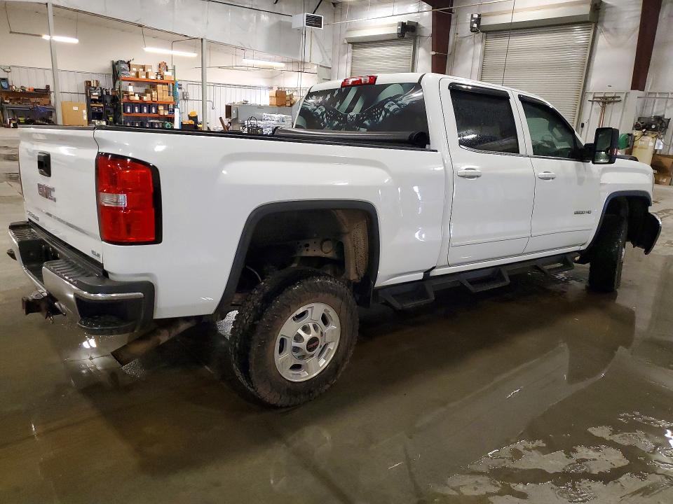 Photo 3 from auction – 2017 GMC SIERRA with VIN 1GT12SEG3HF244587
