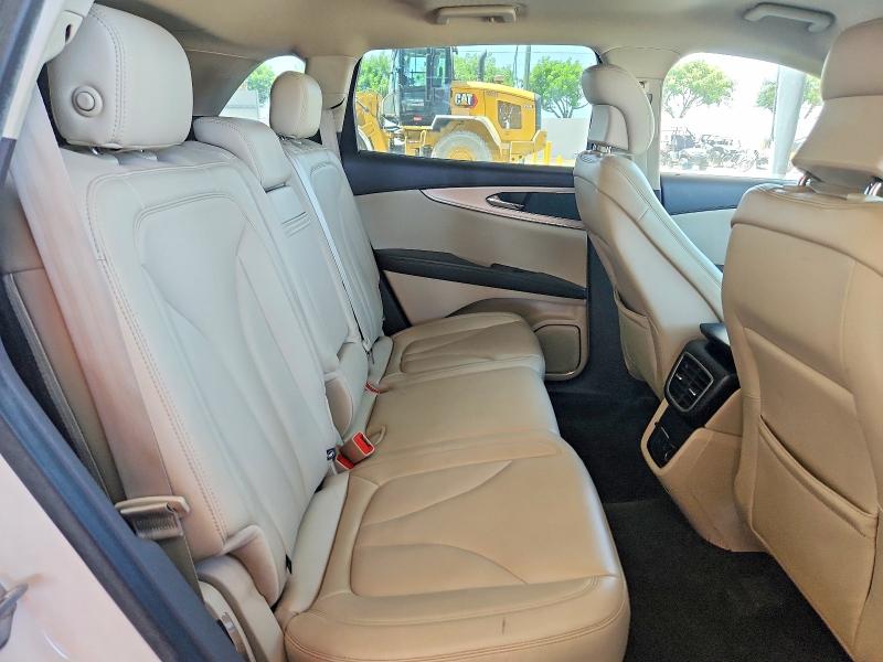 Photo 11 from auction – 2017 LINCOLN MKX with VIN 2LMPJ6JR6HBL40775