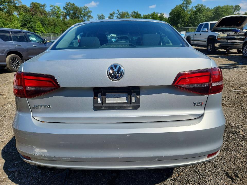 Photo 6 from auction – 2016 VOLKSWAGEN JETTA with VIN 3VW267AJ0GM364835