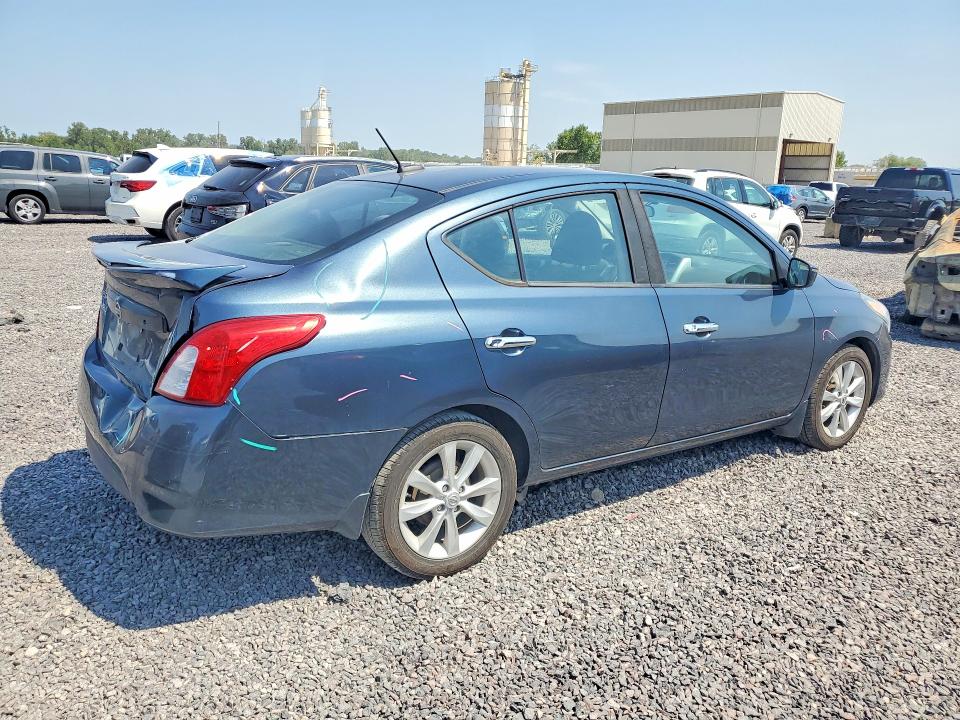 Photo 3 from auction – 2016 NISSAN VERSA with VIN 3N1CN7AP7GL874171