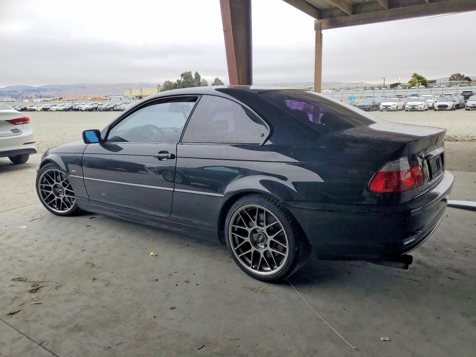 Photo 2 from auction – 2001 BMW 330 with VIN WBABN53471JU21924