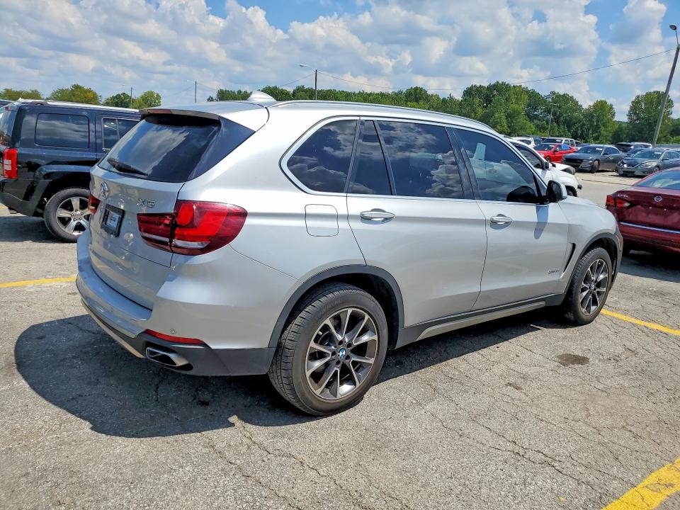 Photo 3 from auction – 2018 BMW X5 with VIN 5UXKR0C59J0X87536