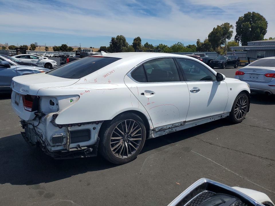 Photo 3 from auction – 2013 LEXUS LS with VIN JTHBL5EF4D5121129