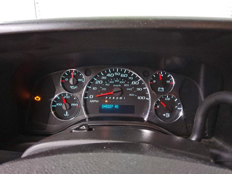 Photo 9 from auction – 2015 GMC SAVANA with VIN 1GTW7FCF1F1267871