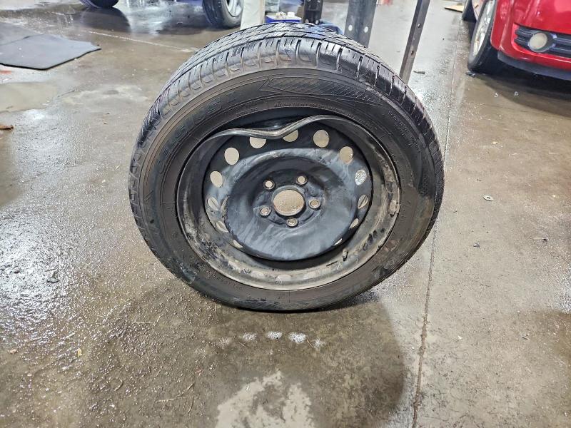 Foto 12 de la subasta – 2019 HONDA CIVIC con VIN 2HGFC2F69KH587534