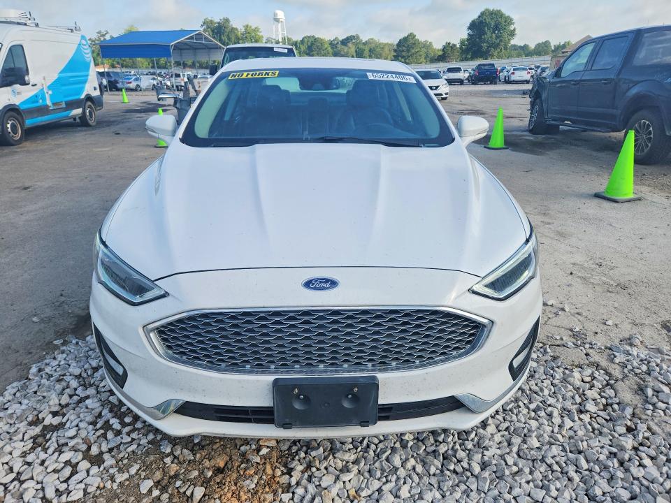 Photo 5 from auction – 2019 FORD FUSION with VIN 3FA6P0D96KR184738