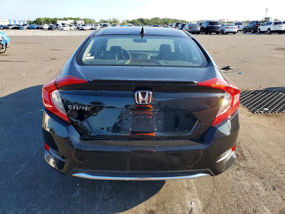 Photo 6 from auction – 2019 HONDA CIVIC with VIN 19XFC1F71KE214193