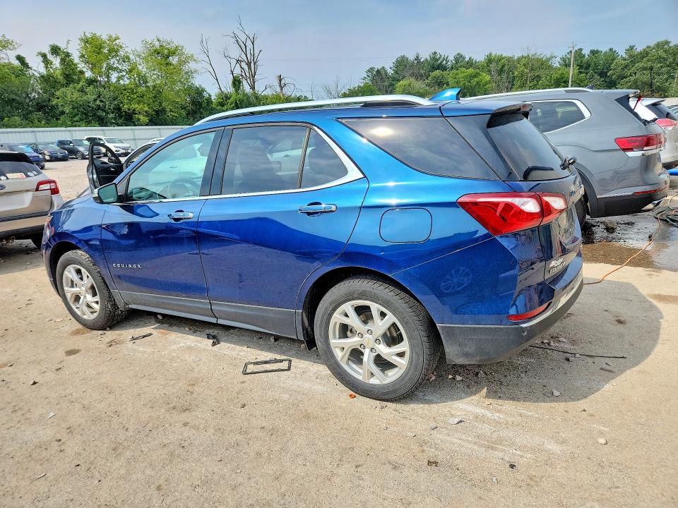 Photo 2 from auction – 2020 CHEVROLET EQUINOX with VIN 2GNAXXEV2L6129079