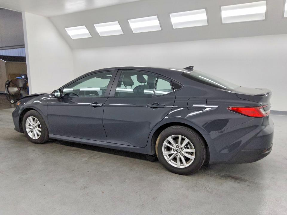 Photo 2 from auction – 2025 TOYOTA CAMRY with VIN 4T1DAACK8SU626923