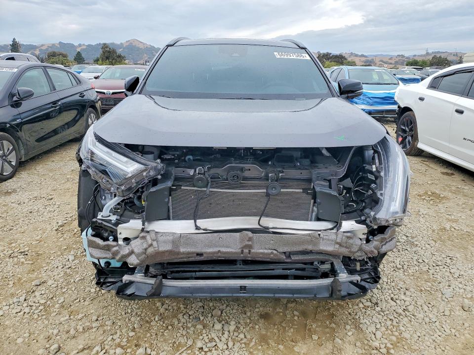 Photo 5 from auction – 2025 TOYOTA RAV4 with VIN 4T3E6RFV0SU180848