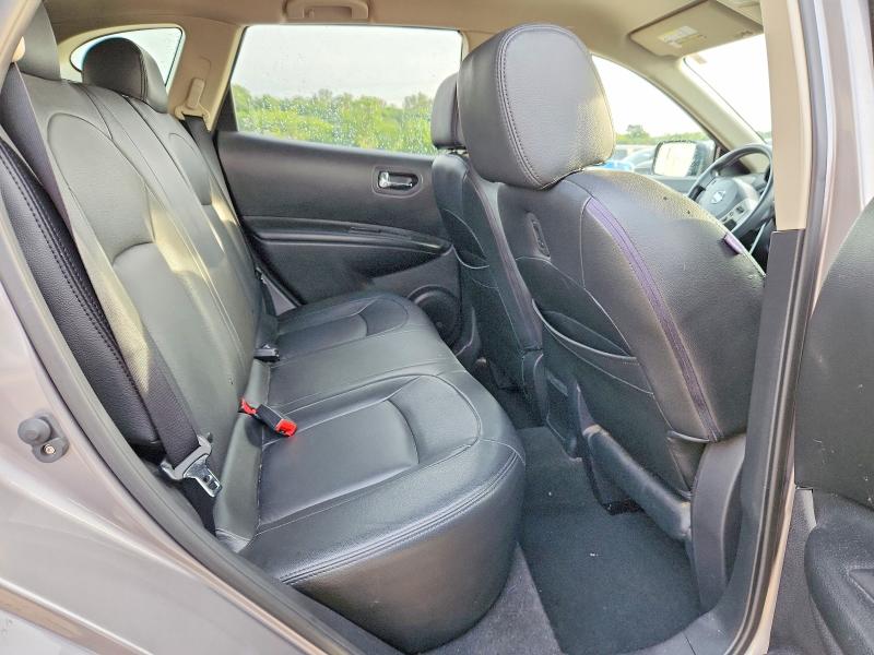 Photo 11 from auction – 2011 NISSAN ROGUE with VIN JN8AS5MT8BW187802