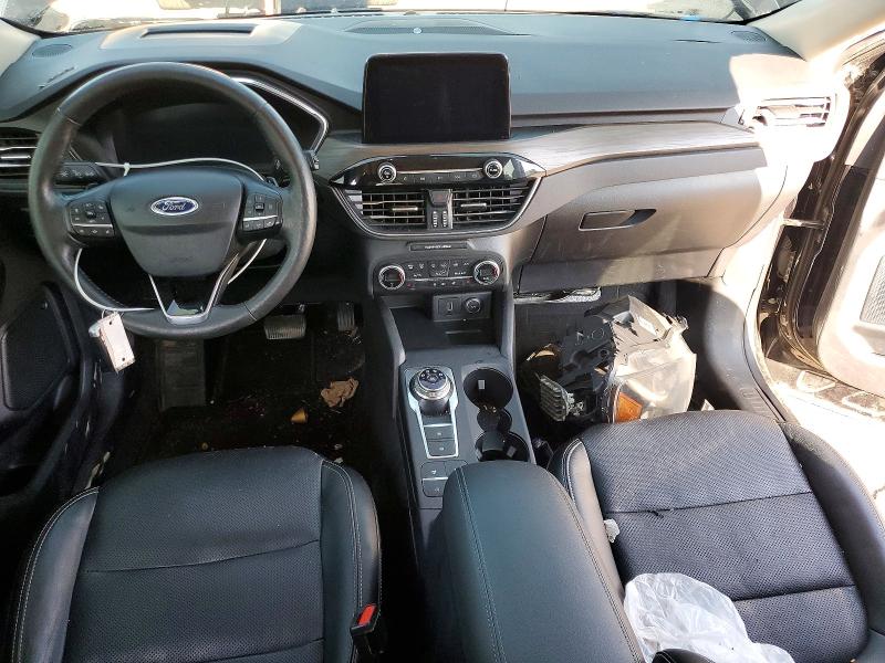 Photo 8 from auction – 2020 FORD ESCAPE with VIN 1FMCU9J95LUA98809