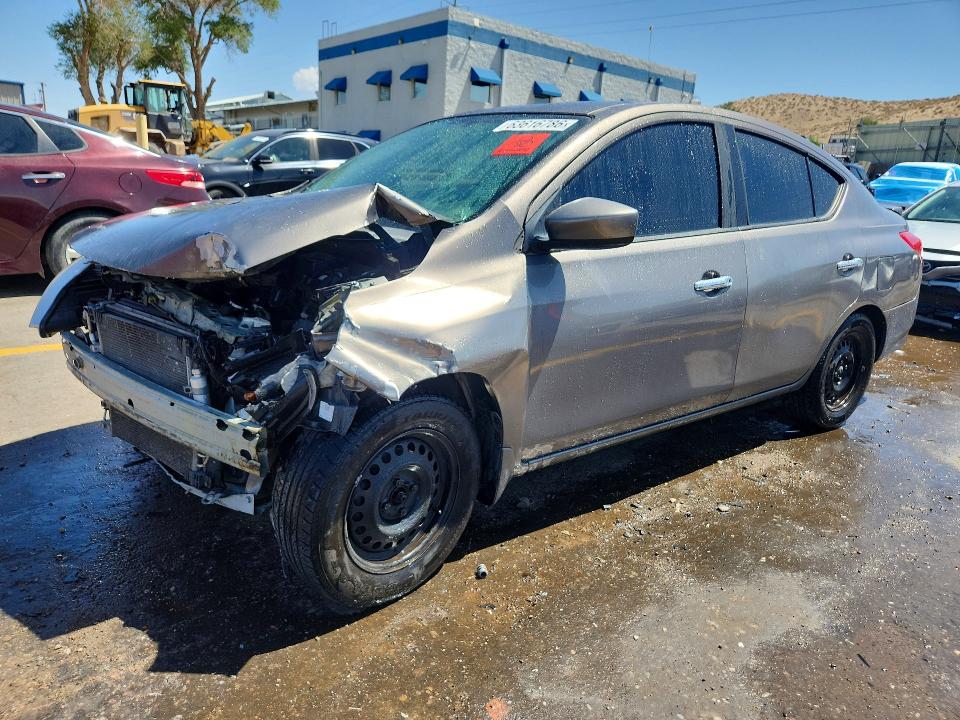 NISSAN VERSA 2015 with VIN 3N1CN7AP4FL829316 - Photo from auction