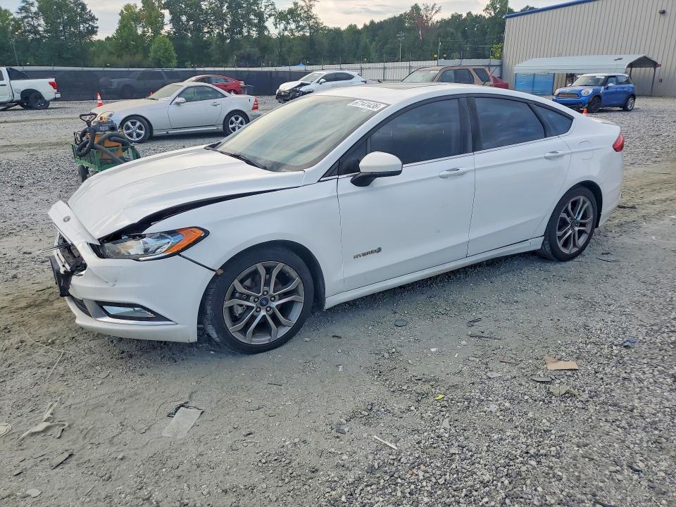FORD FUSION 2017 with VIN 3FA6P0LU0HR217182 - Photo from auction
