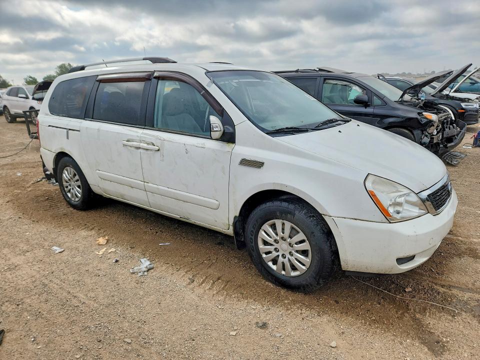 Photo 4 from auction – 2011 KIA SEDONA with VIN KNDMG4C77B6365854