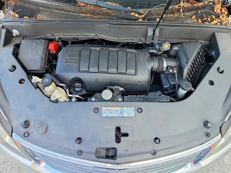 Photo 12 from auction – 2017 CHEVROLET TRAVERSE with VIN 1GNKRFEDXHJ140678
