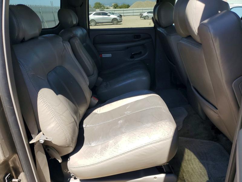 Photo 11 from auction – 2002 GMC DENALI with VIN 1GKFK66U92J251683