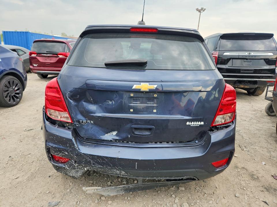 Photo 6 from auction – 2018 CHEVROLET TRAX with VIN 3GNCJKSB8JL159252