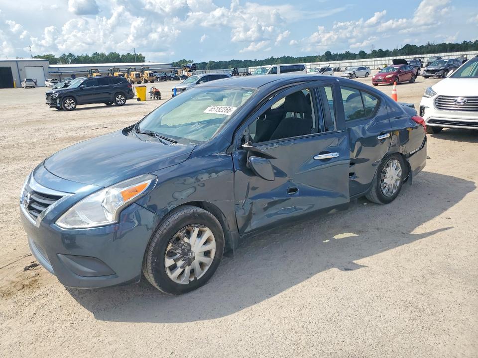NISSAN VERSA 2017 with VIN 3N1CN7AP3HL904655 - Photo from auction