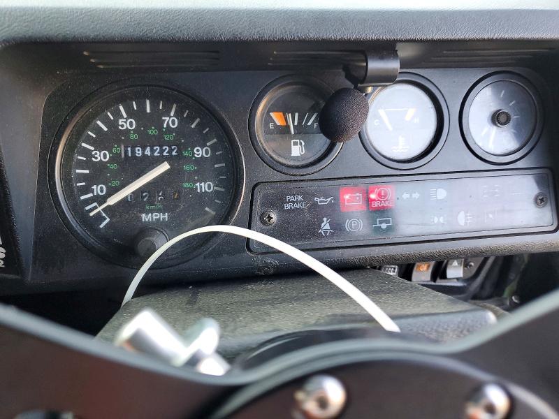 Photo 9 from auction – 1991 LAND ROVER DEFENDER with VIN SALLDHMF7MA958369