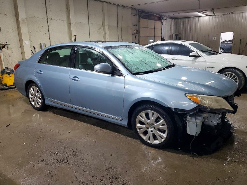 Photo 4 from auction – 2011 TOYOTA AVALON with VIN 4T1BK3DB4BU433375