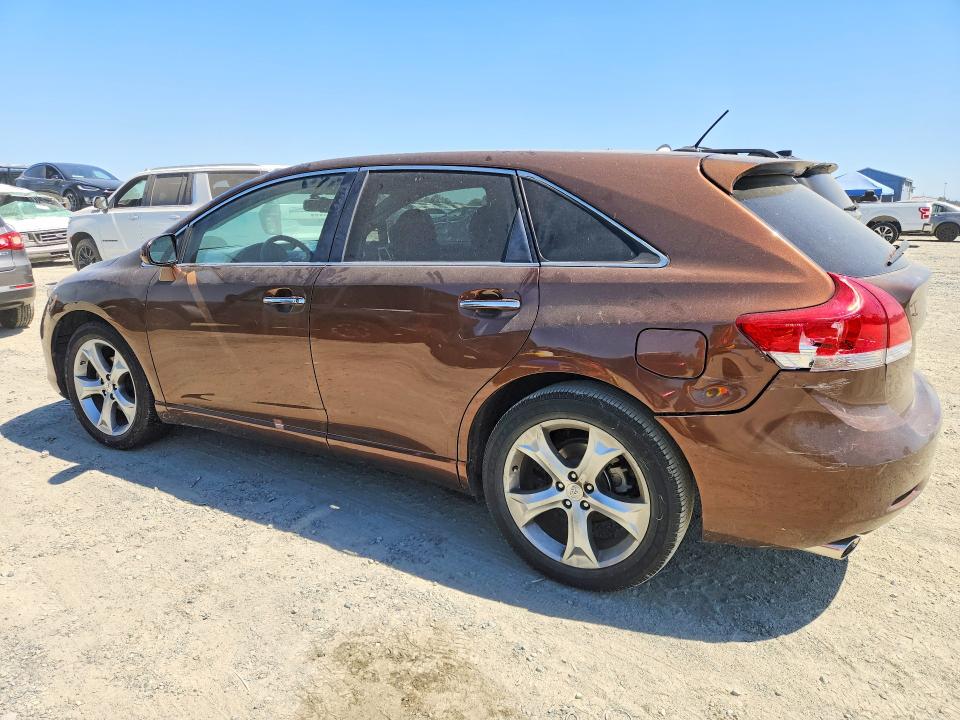 Photo 2 from auction – 2010 TOYOTA VENZA with VIN 4T3ZK3BB6AU022762